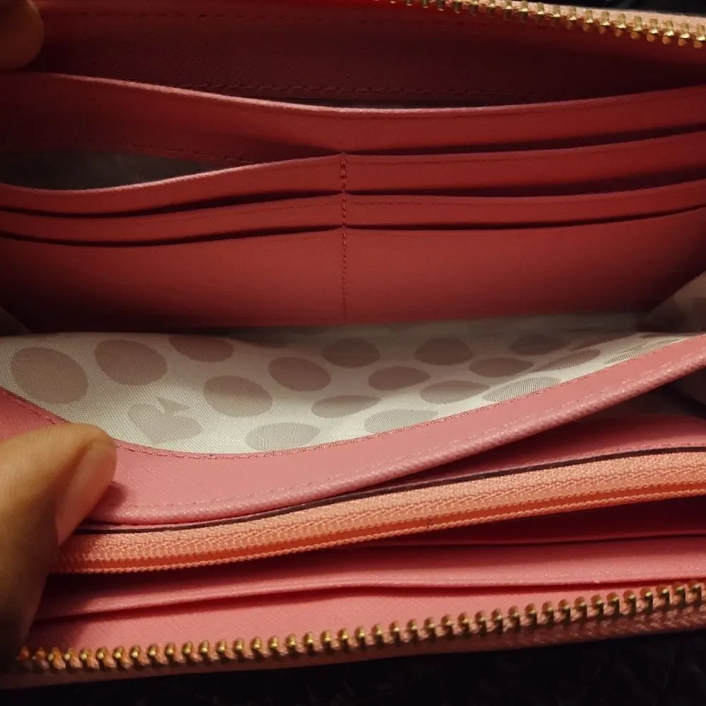 kate spade excellent no